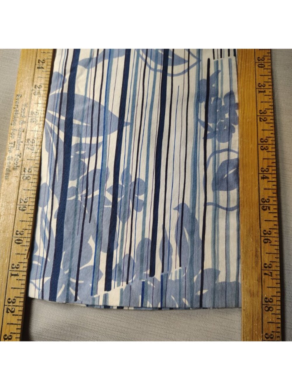 Necessary Objects Blue White Floral Stripe Pull On Pants Bootcut XS USA 26x32 - Picture 6 of 13